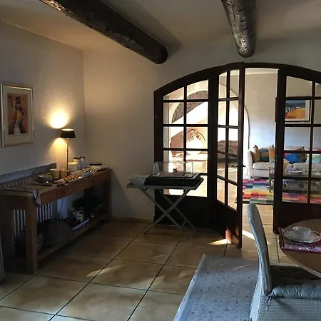 Mas St Jean Frühstückspension 3*