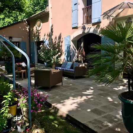 Couette-café Mas St Jean